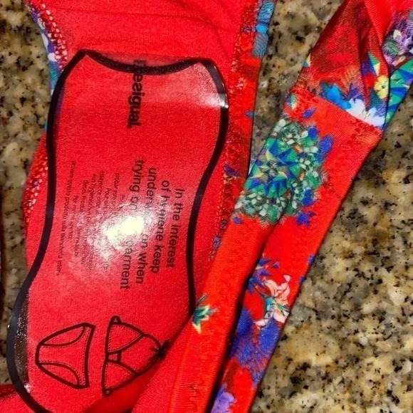 Desigual Bikini Bottom Odessa Ukraine Red Size XL - Picture 5 of 8